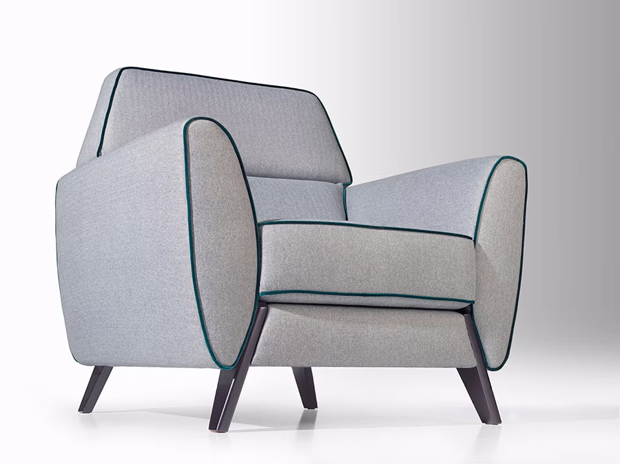 ARMCHAIR FRED